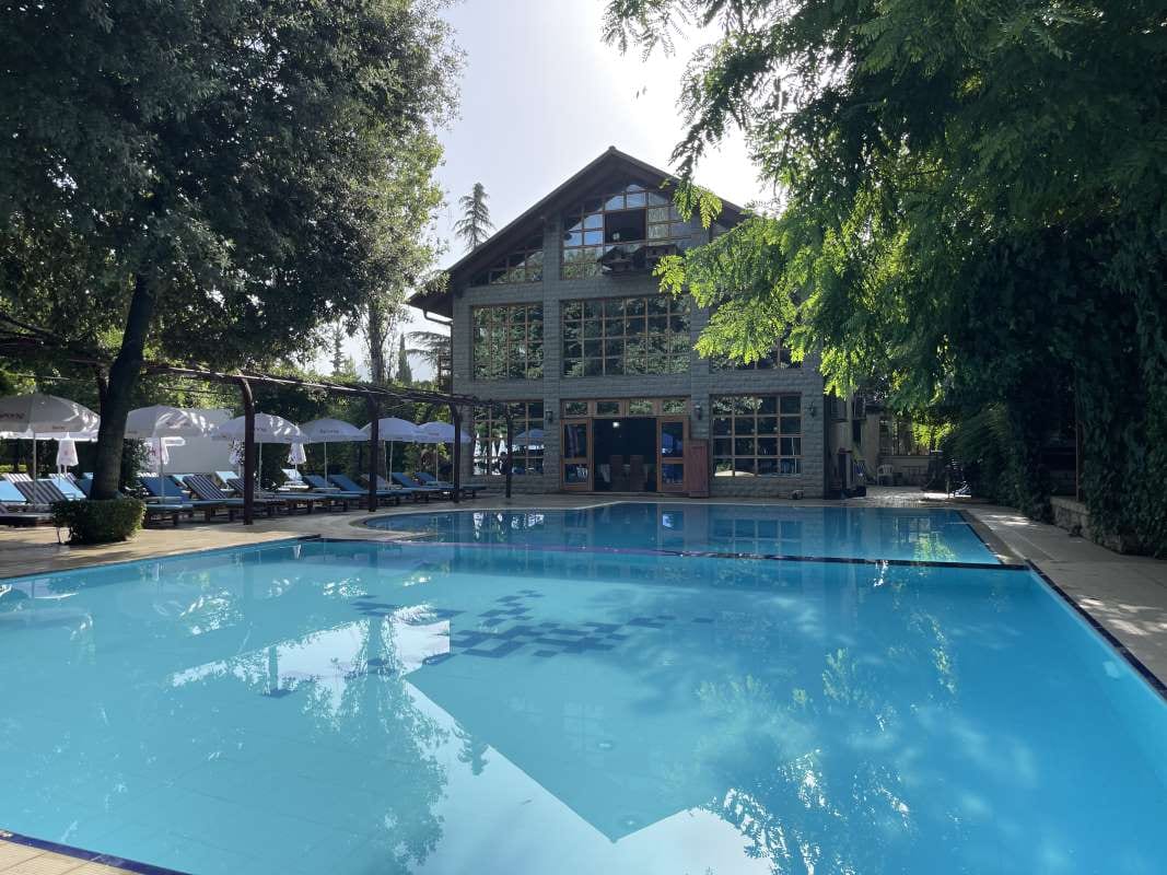 Best Entry-Level Pool Markets in Santa Cruz County, California — pool service business insights