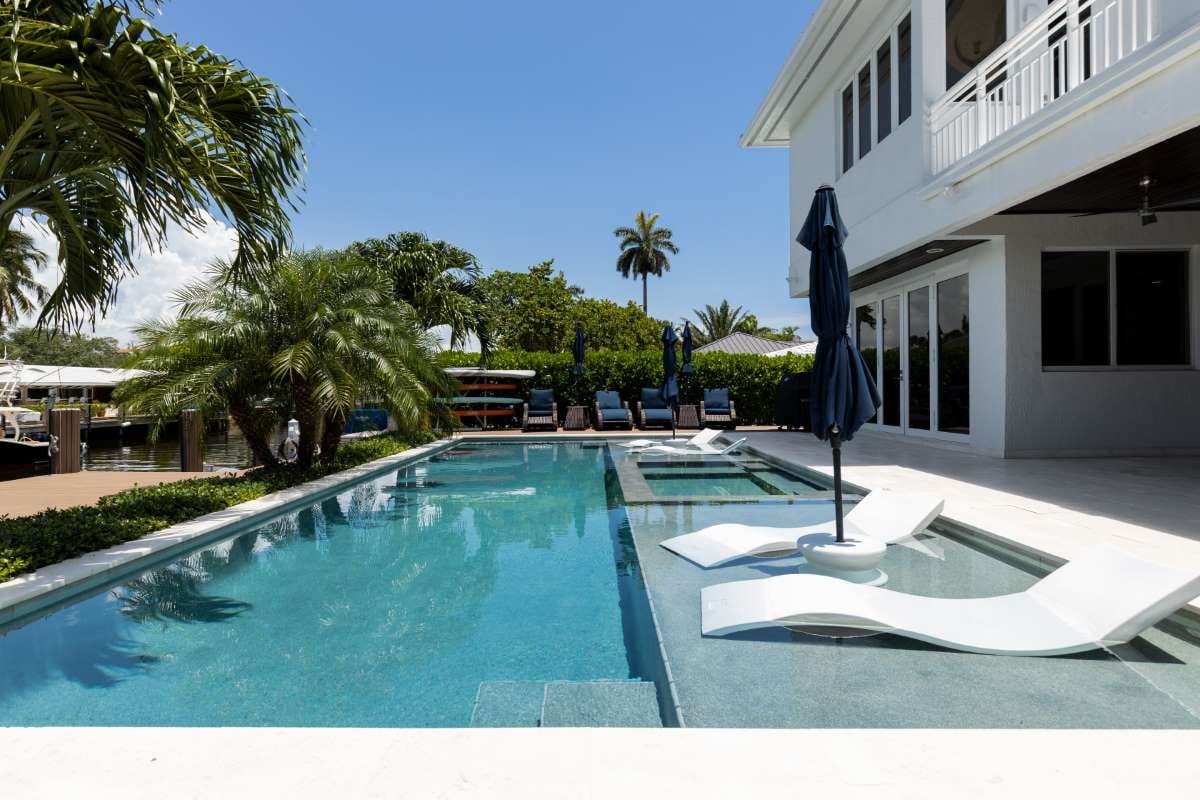 Creating Multiple Income Streams: Pool Repairs, Accessories, and More — pool service business insights