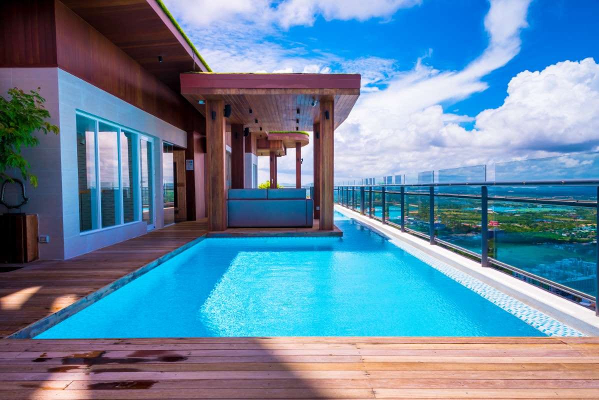 Customer Experience in Arizona: Best Practices Used by Top Professionals — pool service business insights
