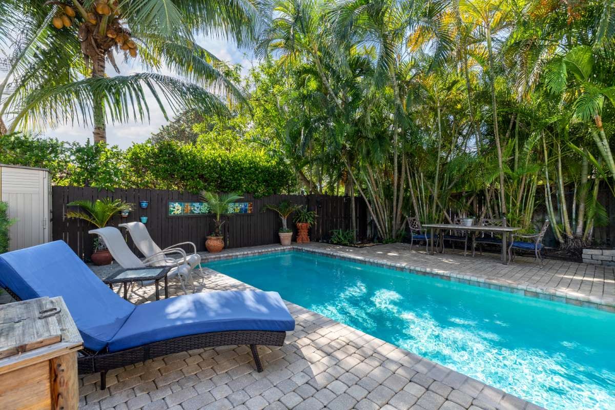 How Surface Age Impacts Chemical Consumption — pool service business insights