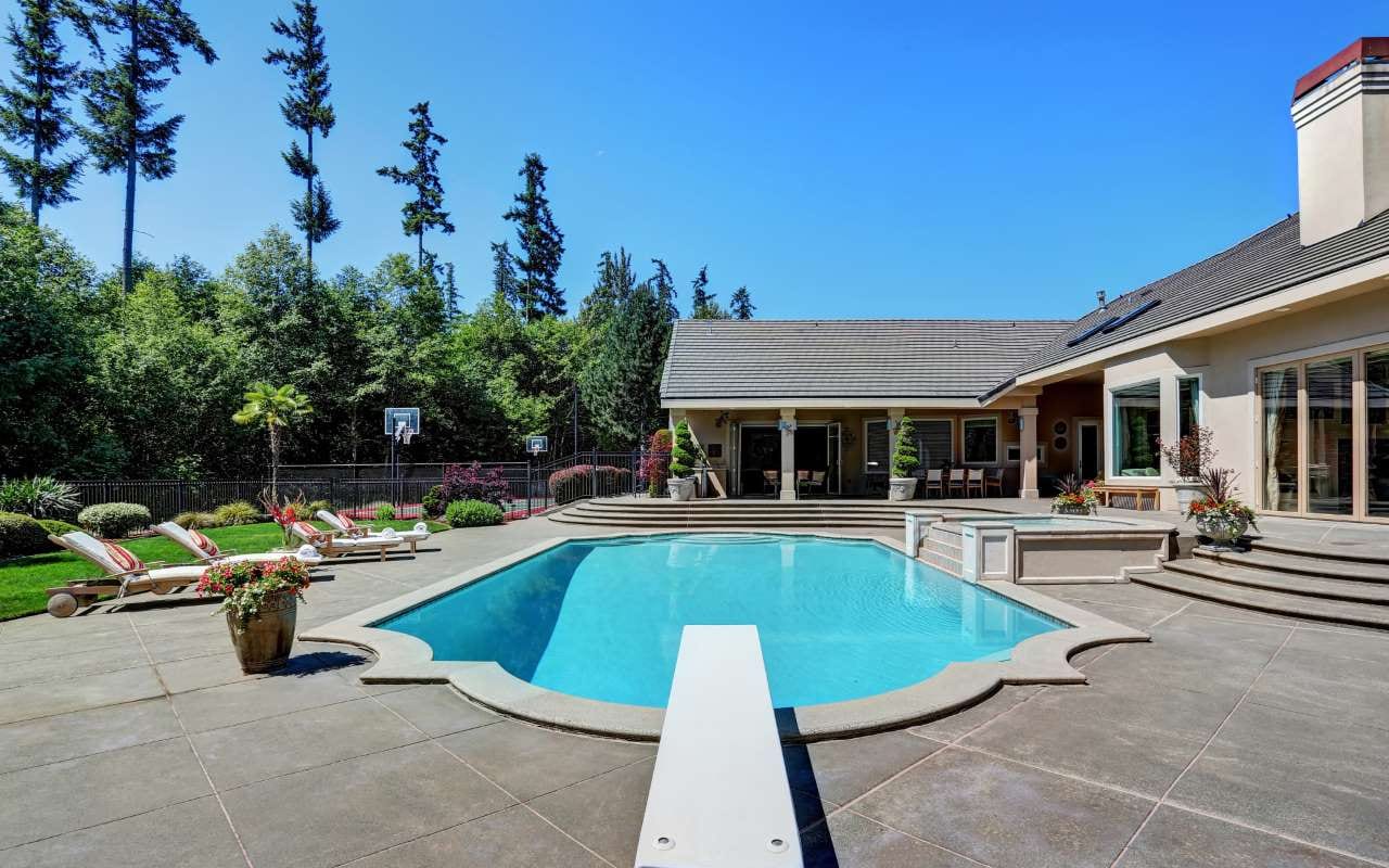 How to Start a Pool Cleaning Business: San Diego, Gilroy, Glendale, Pasadena, San Buenaventura, CA — pool service business insights