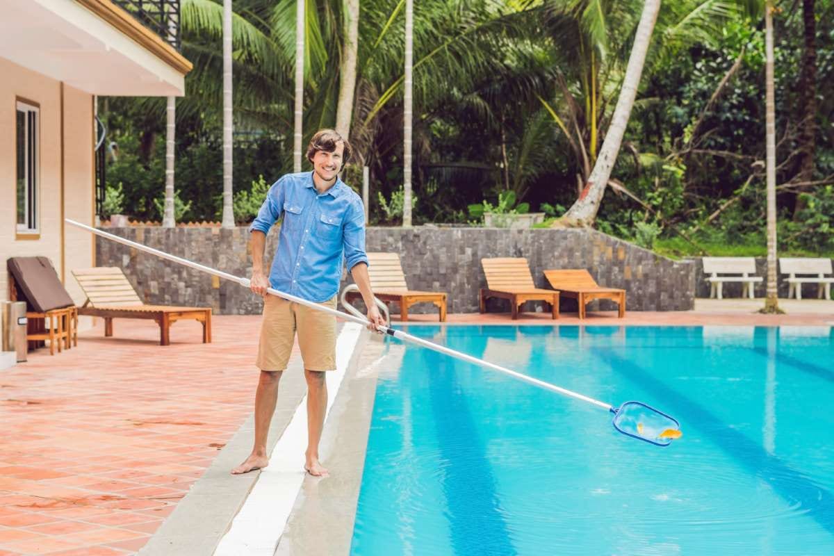 How to Troubleshoot Advanced Pool System Issues — pool service business insights
