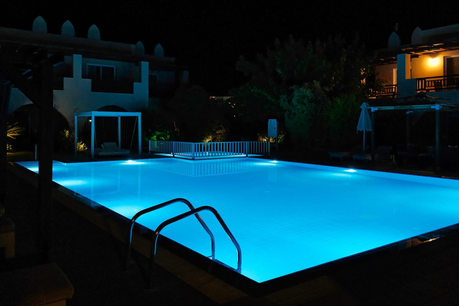Monthly Route Growth Reviews in North Miami, Florida — pool service business insights