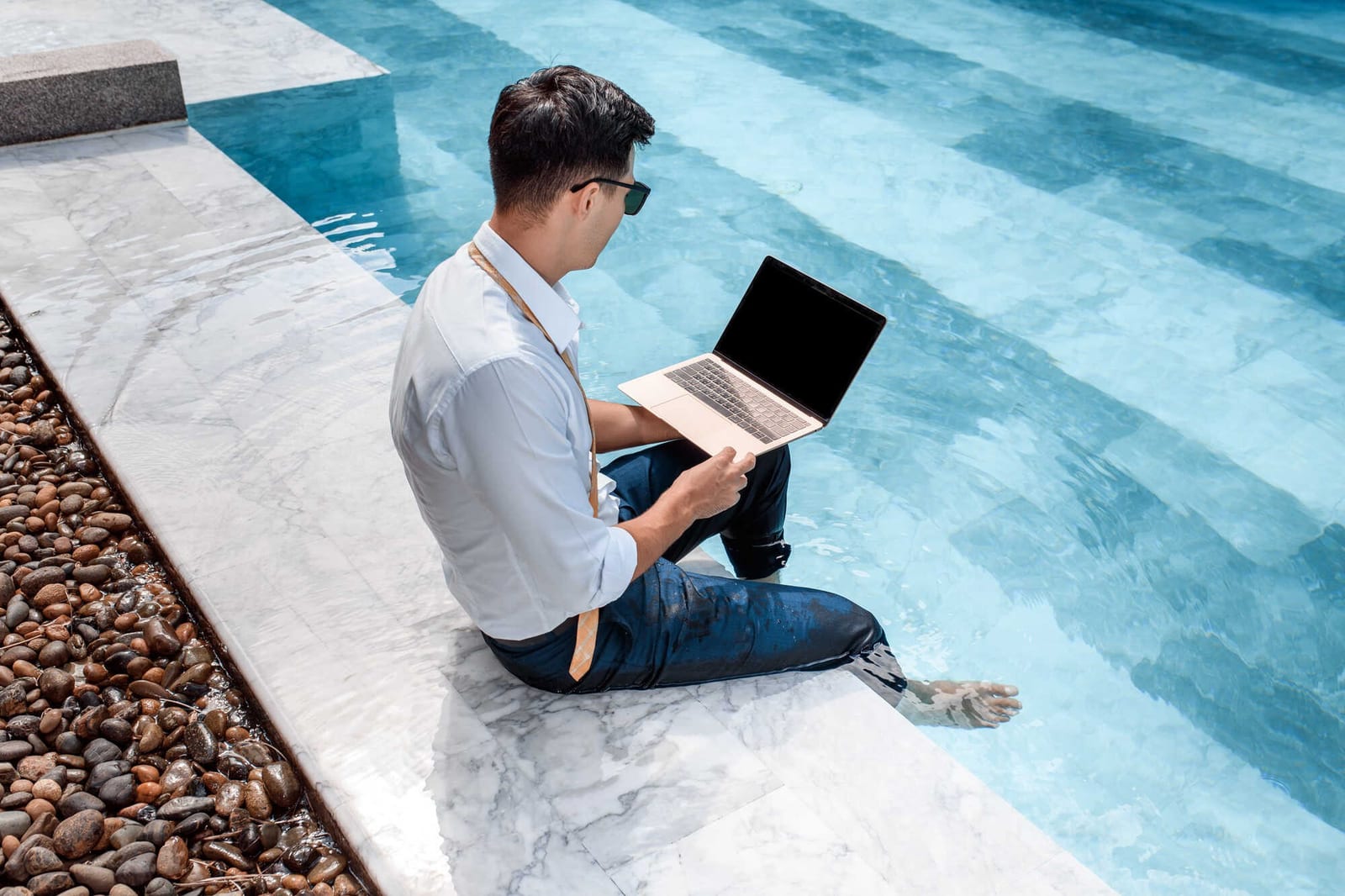 Pool Tech Job Ad Templates That Work in Flagstaff, Arizona — pool service business insights