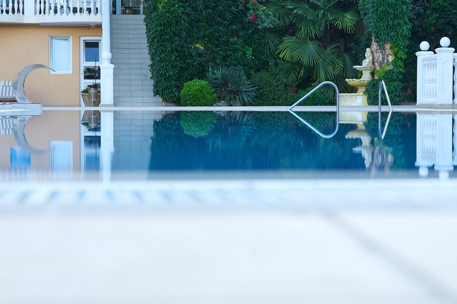 Preparing for Tax Season in Santa Cruz County, California — pool service business insights