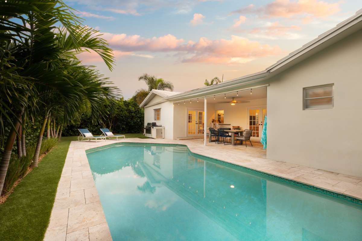 Recurring Revenue Models: How to Train Teams for Better Results — pool service business insights