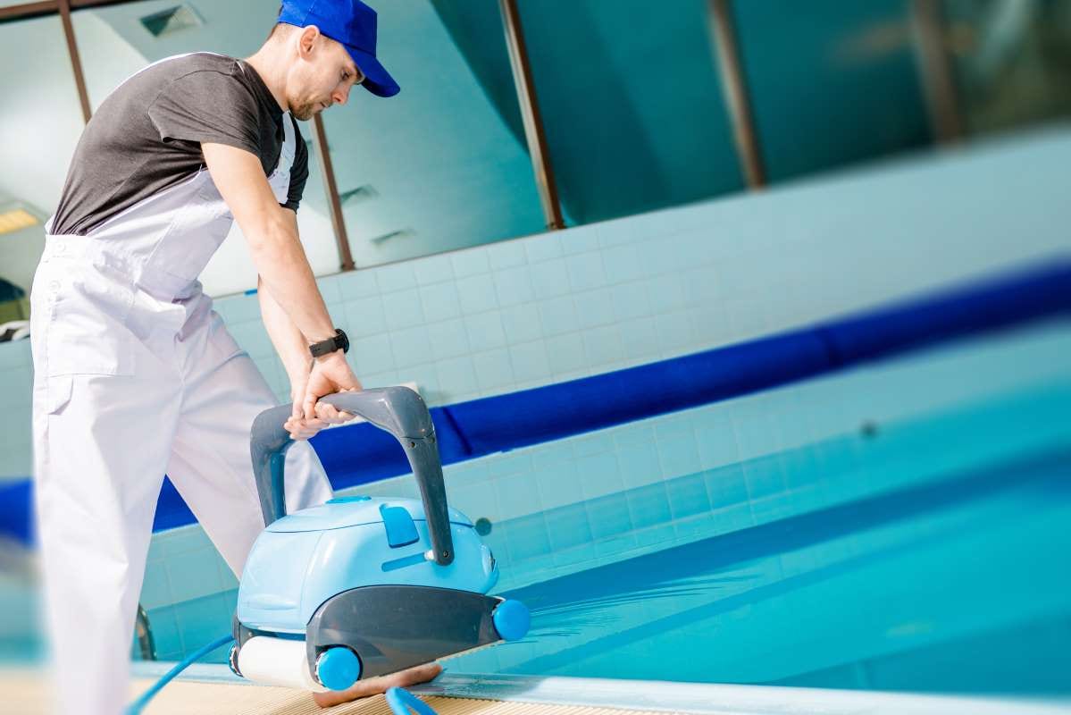 Running Seasonal Specials in Boynton Beach, Florida — pool service business insights