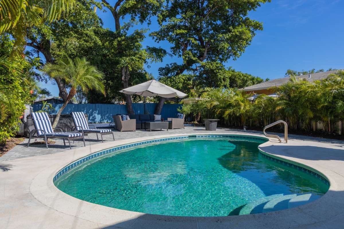 Swimming Pool Routes Near Me: Catalina Foothills, Peoria, Flagstaff, Maricopa, Yuma, Arizona — pool service business insights