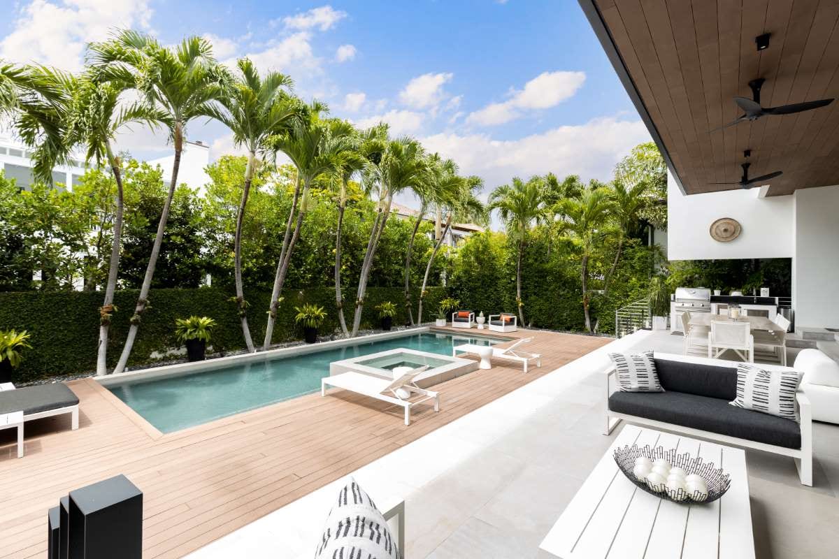 Swimming Pool Routes Near Me: Osprey, Sarasota County, FL; Sarasota, Sarasota County, FL; Haines City; Cape Coral; Estero, FL — pool service business insights