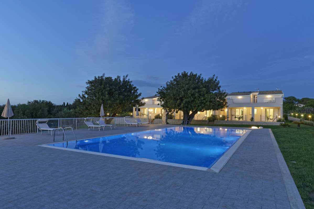 Swimming Pool Routes Near Me: Tamarac, Miramar, Bonita Springs, Cape Coral, Bradenton in Broward, Lee, Manatee Counties, Florida — pool service business insights