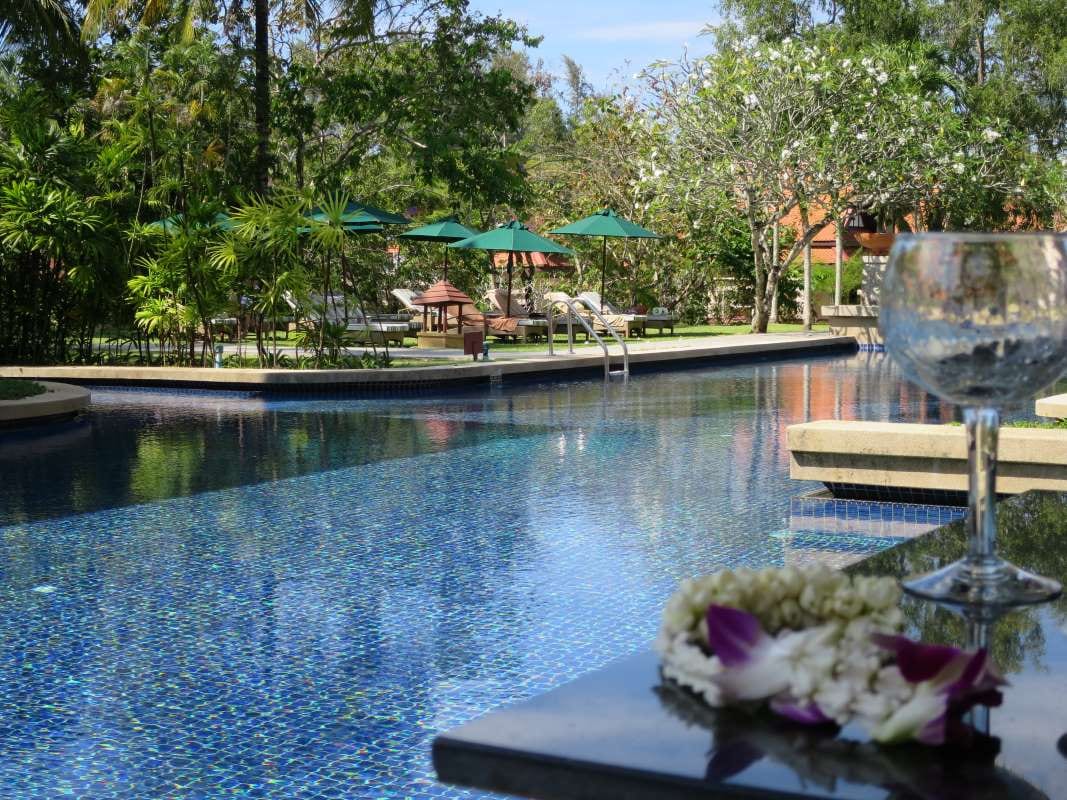 Teaching Your Team Customer Service Skills for Pool Routes — pool service business insights
