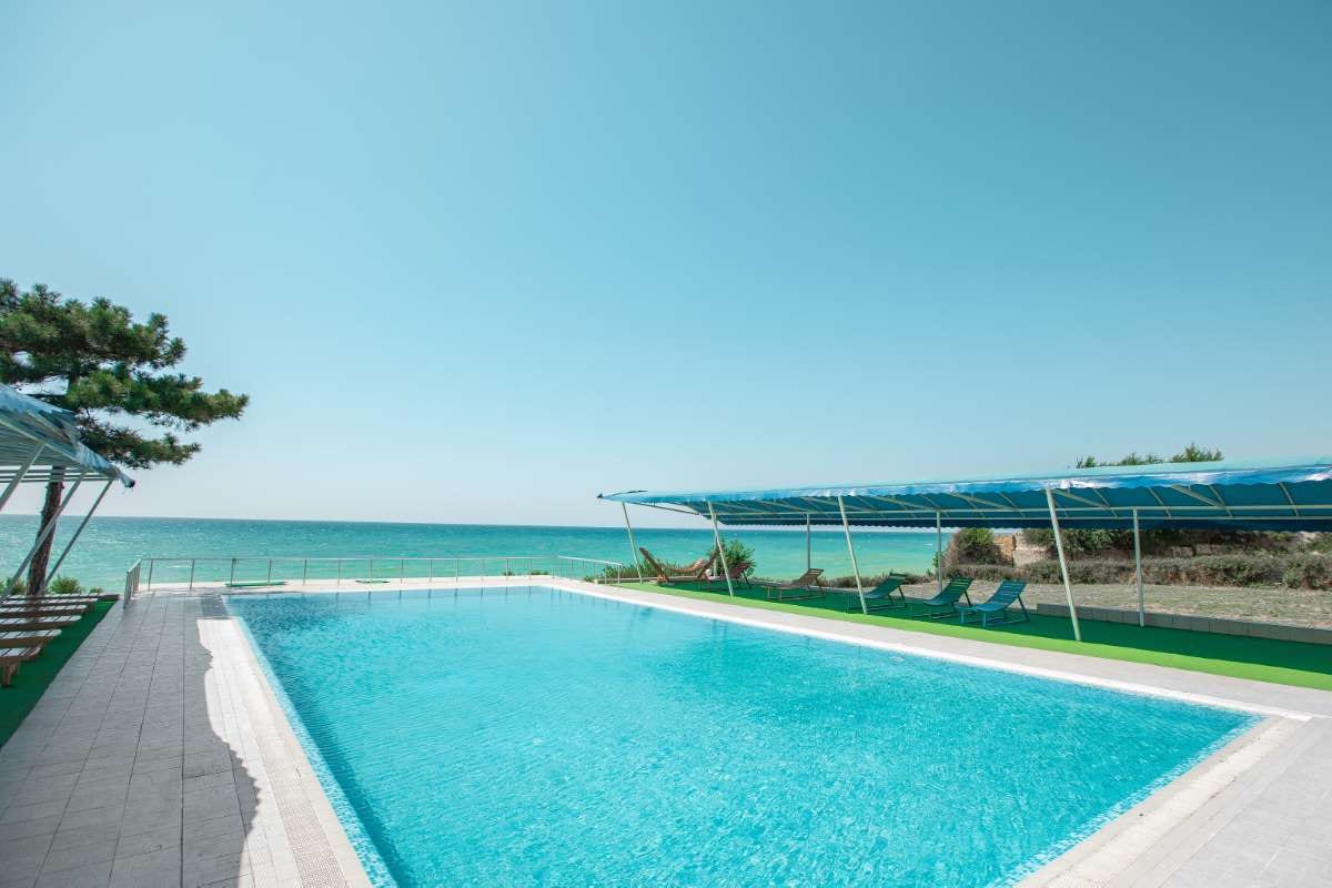 The Most Common Pool Problems for Homeowners in Chandler — pool service business insights