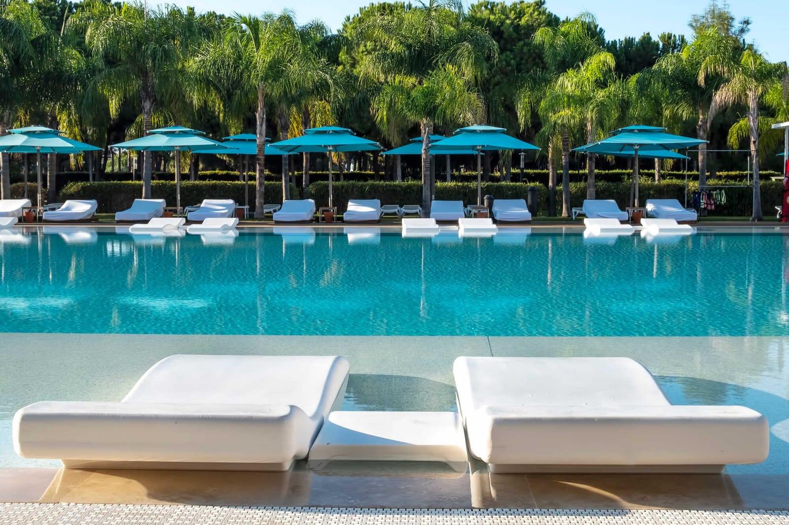 Top 5 Skills Every New Pool Route Owner Should Develop — pool service business insights