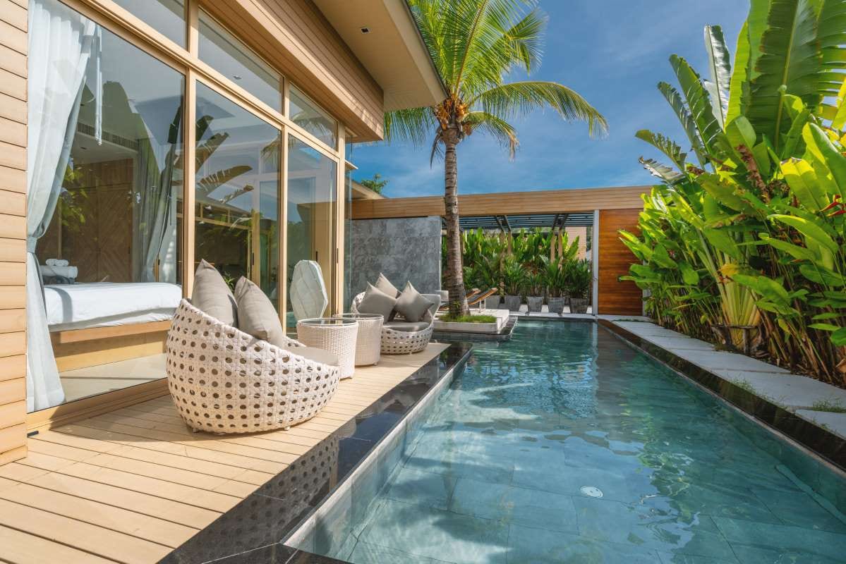 Why Renovation-Heavy Regions Require Skilled Technicians — pool service business insights