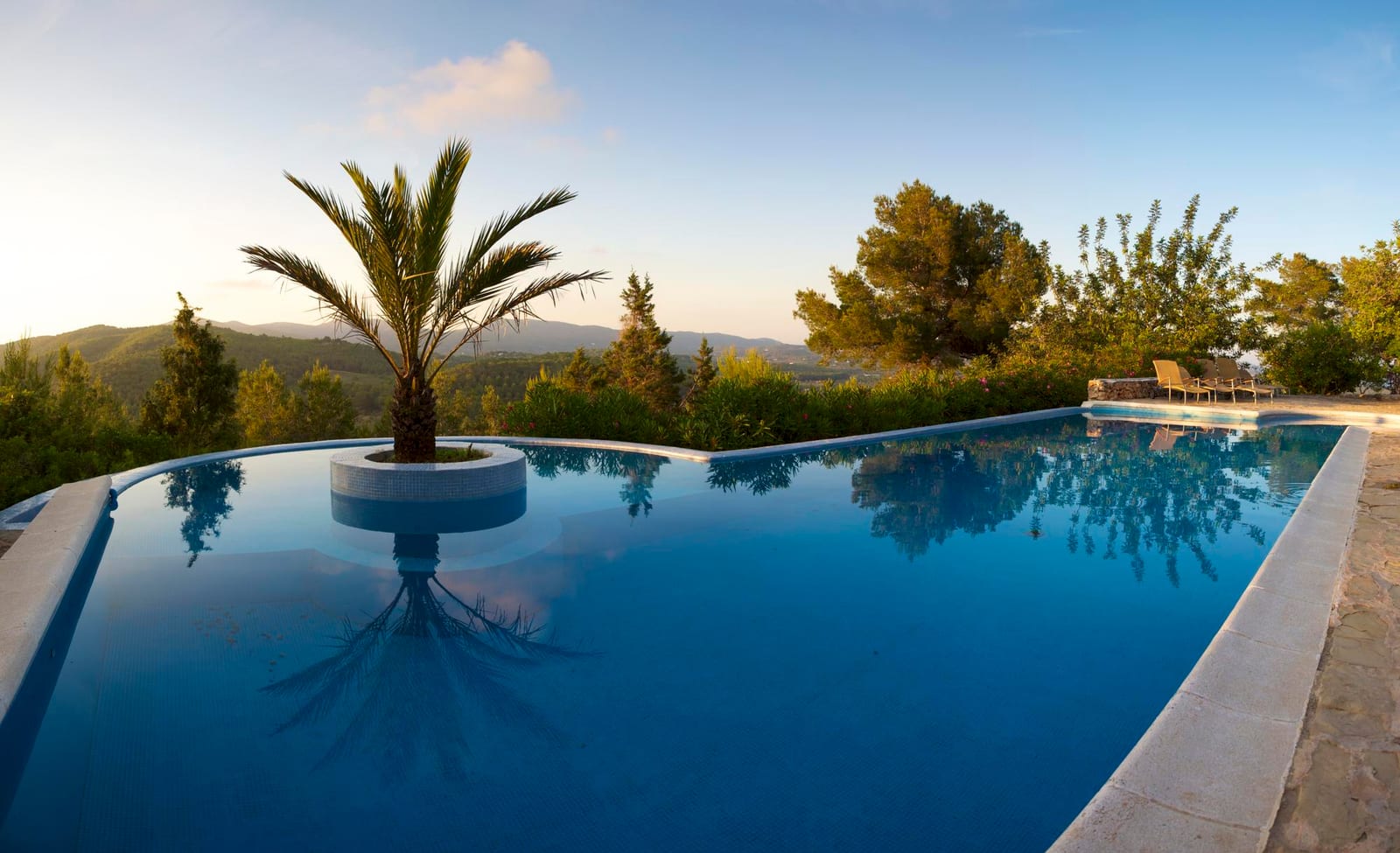 Why Seasonal Route Adjustments Boost Efficiency — pool service business insights