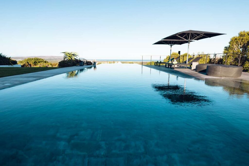 Pool Cleaning Forecast for Davie, Florida